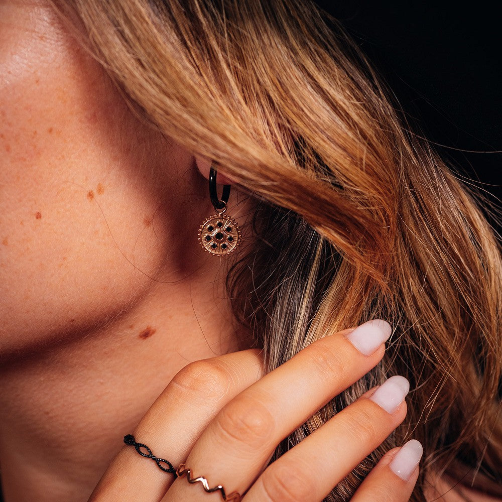 iXXXi Bijoux Créoles Charms Minuit Diamant Noir