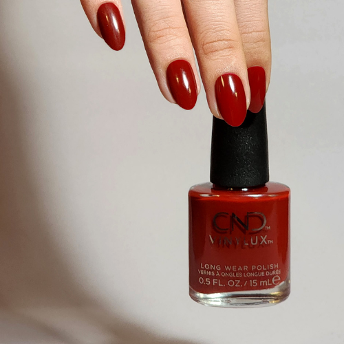 CND VINYLUX Lettre Écarlate - #145