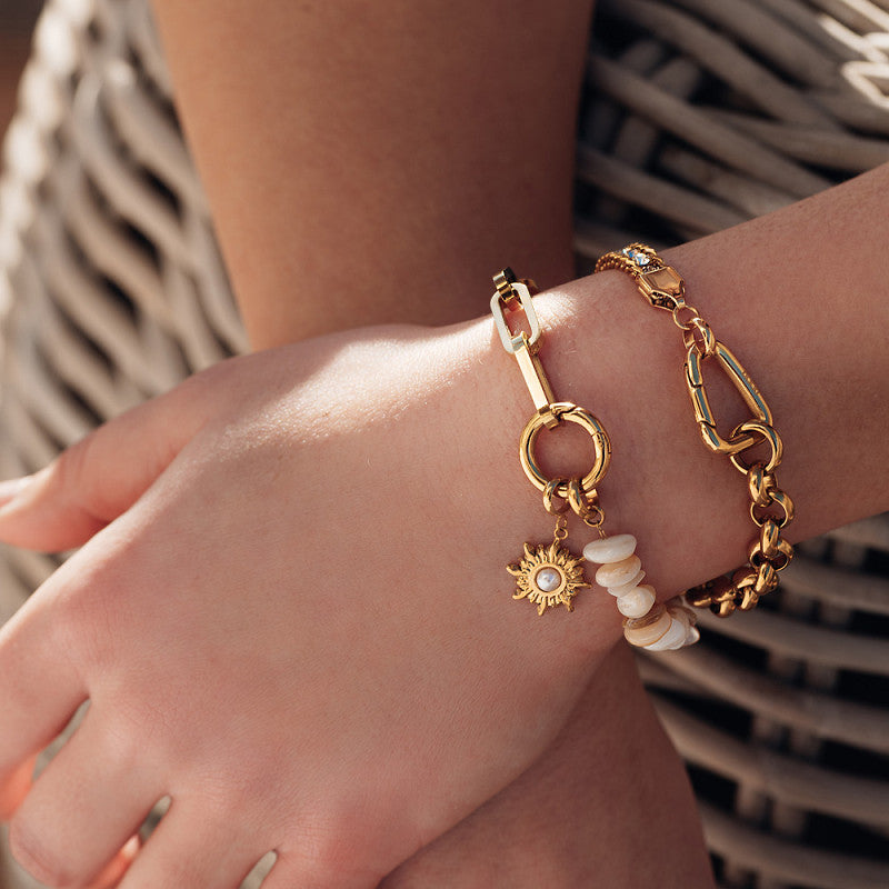 iXXXi Connect Click Triangle